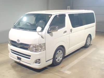 Toyota HiAce Van