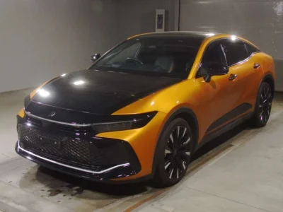 Toyota Crown Crossover