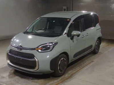 Toyota Sienta