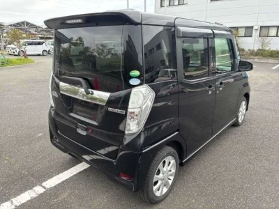 Mitsubishi eK X Space