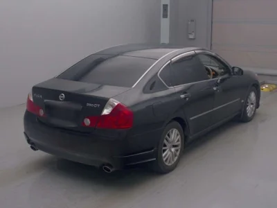 Nissan Fuga
