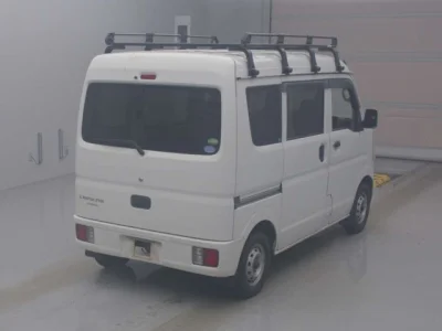 Mitsubishi Minicab Van