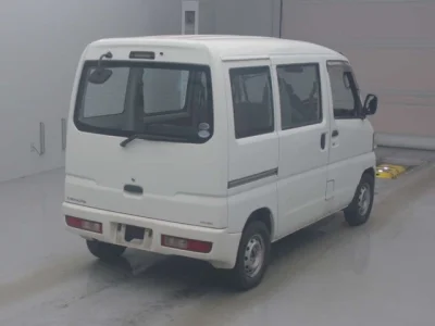 Mitsubishi Minicab Van