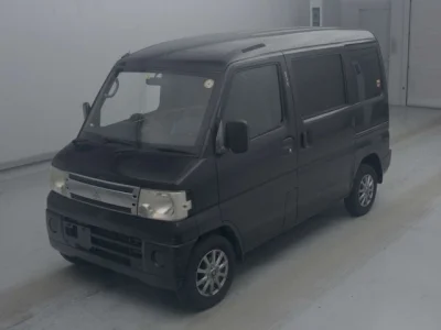 Mitsubishi Minicab Van