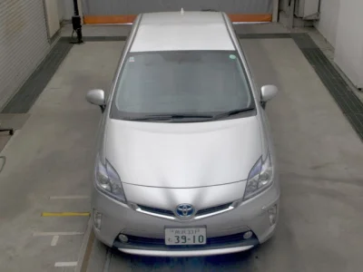 Toyota Prius PHV