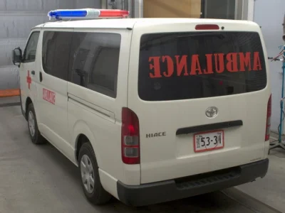 Toyota HiAce Van