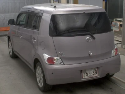 Toyota bB