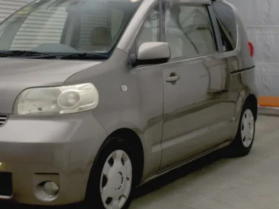 Toyota Porte