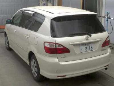 Toyota Ipsum