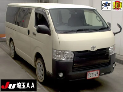 Toyota HiAce Van