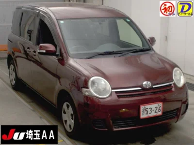 Toyota Sienta