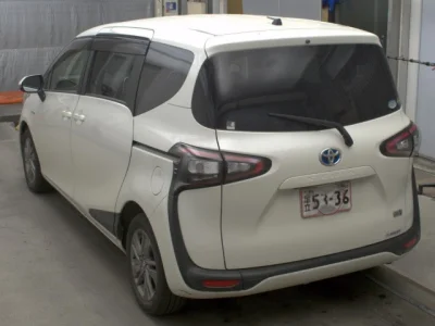 Toyota Sienta