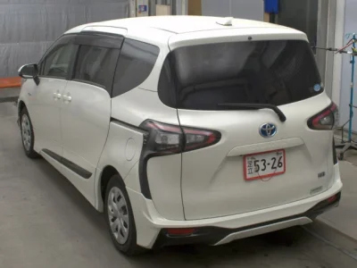 Toyota Sienta