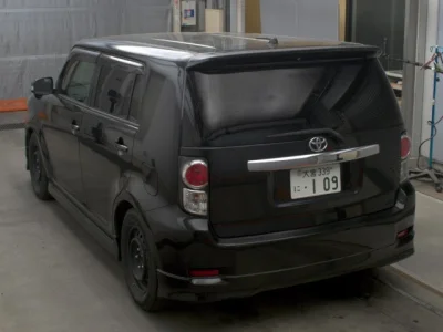 Toyota Corolla Rumion