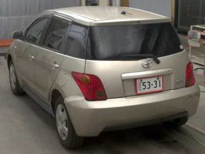 Toyota Ist