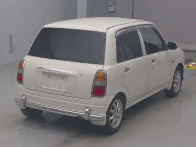Daihatsu Mira