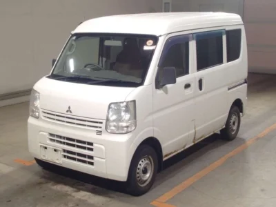 Mitsubishi Minicab Van
