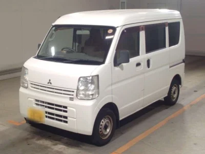 Mitsubishi Minicab Van