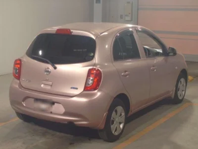 Nissan March
