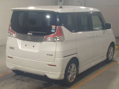 Mitsubishi Delica D:2