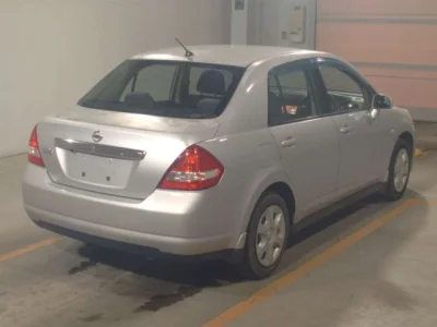 Nissan Tiida Latio