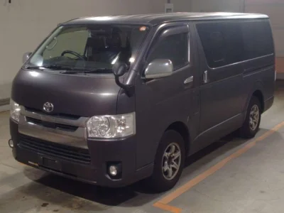 Toyota HiAce Van