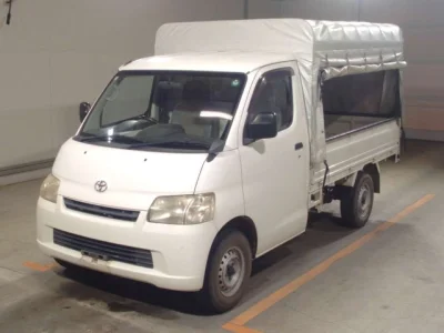 Toyota Lite Ace Truck