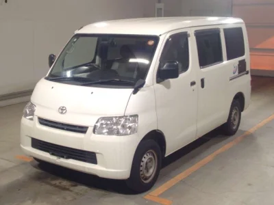 Toyota LiteAce Van