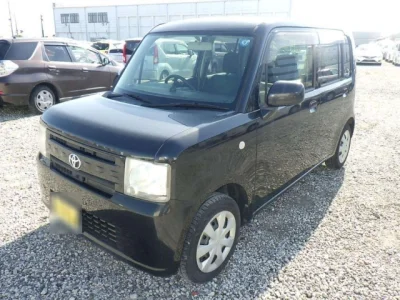 Toyota Pixis Space