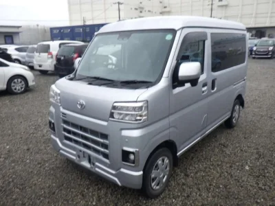 Toyota Pixis Van
