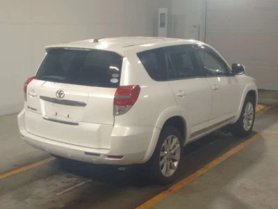 Toyota Vanguard