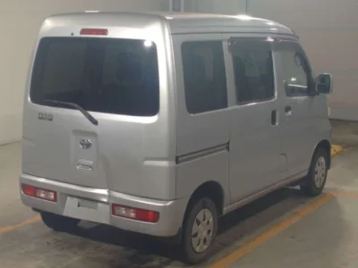 Toyota Pixis Van