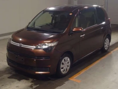 Toyota Spade