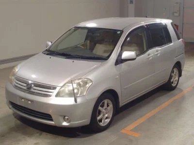 Toyota Raum