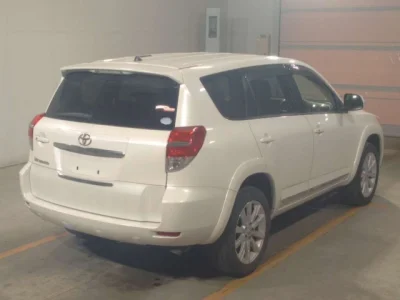 Toyota Vanguard