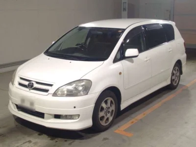 Toyota Ipsum