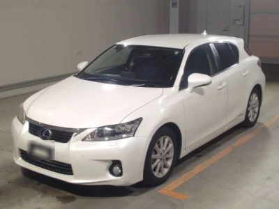 Lexus CT200h