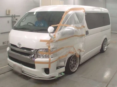 Toyota HiAce Van