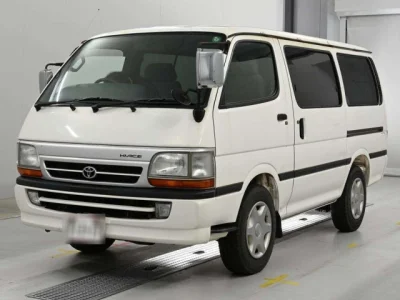 Toyota HiAce Van
