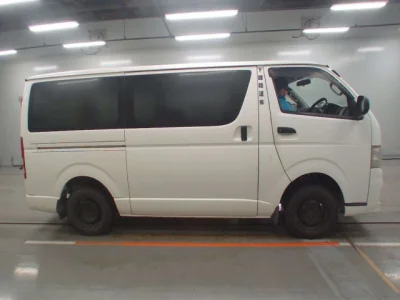 Toyota RegiusAce