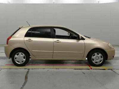 Toyota COROLLA RUNX