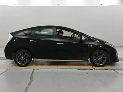 Toyota Prius PHV