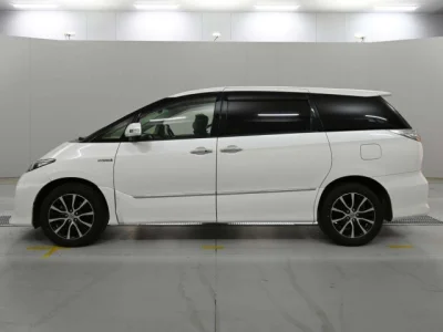 Toyota Estima Hybrid
