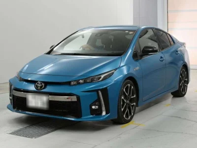 Toyota Prius PHV