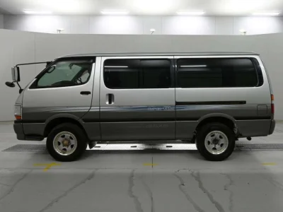 Toyota RegiusAce