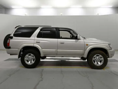 Toyota Hilux Surf