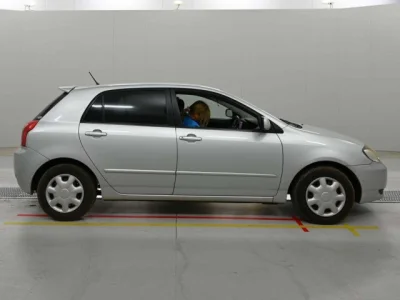 Toyota COROLLA RUNX