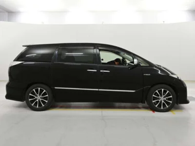 Toyota Estima Hybrid