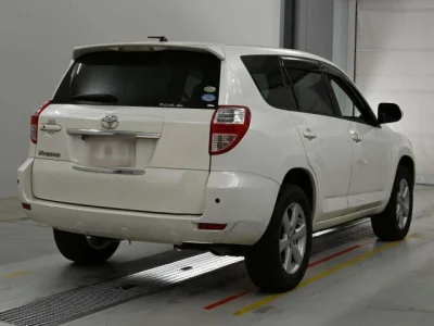 Toyota Vanguard