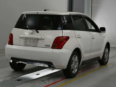 Toyota Ist